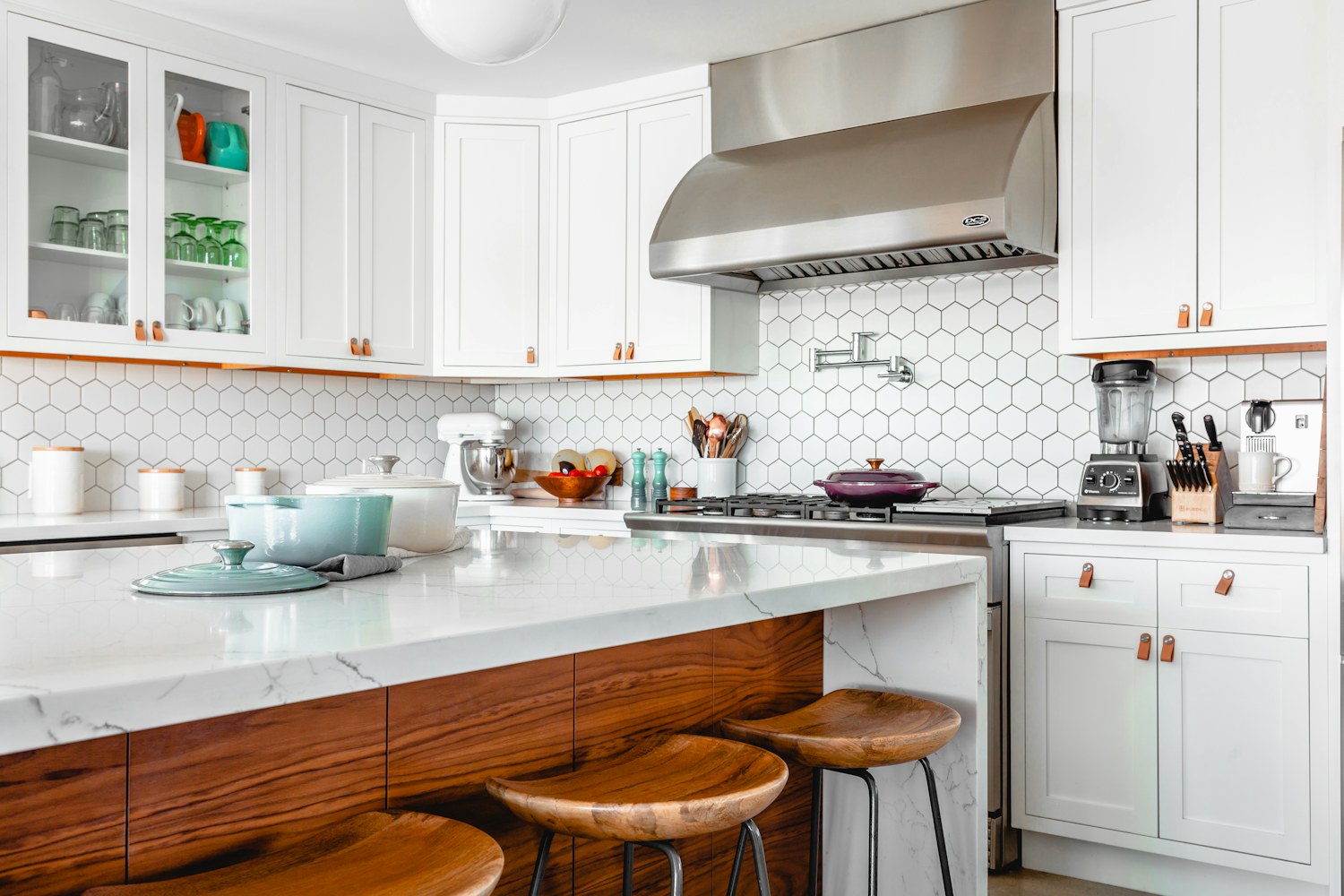 Clean kitchen ready for new occupants